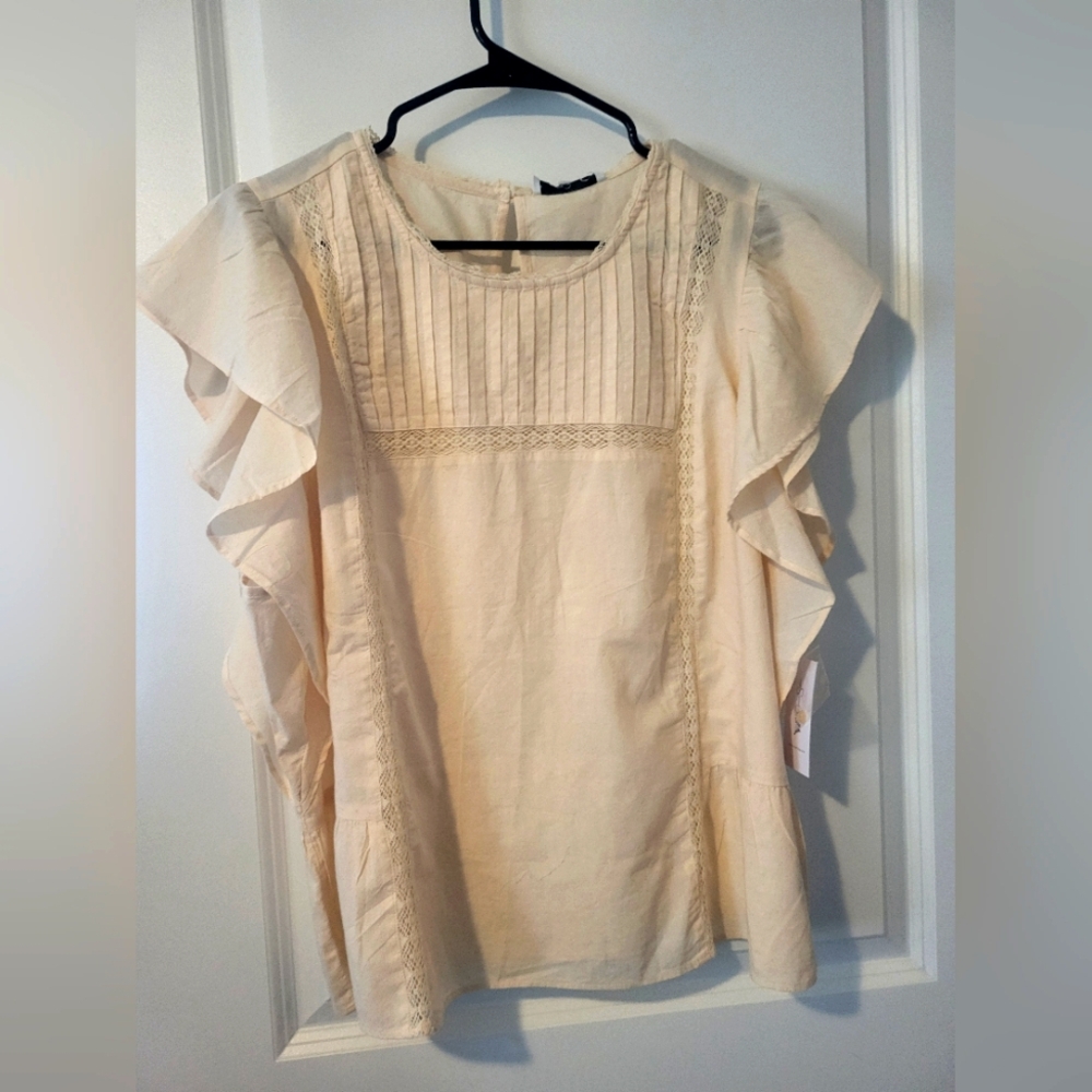 Jessica Simpson Cream Ruffle Blouse Xl